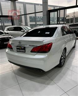 تويوتا أفالون